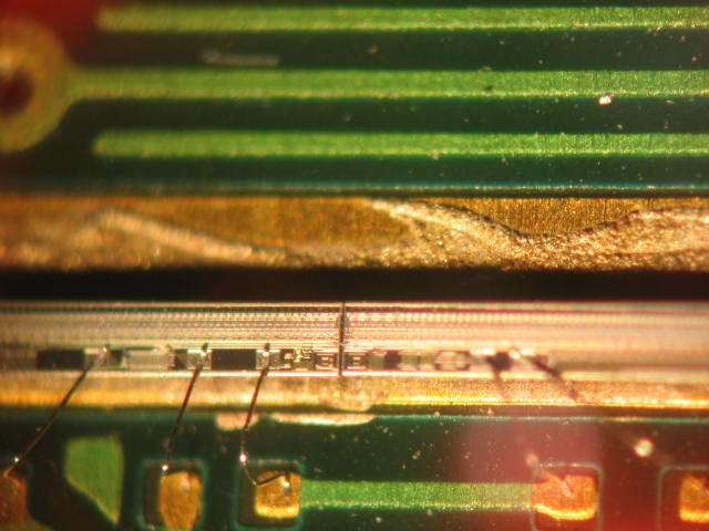 Leiterplatten - Anwendung von Zeilenscanner mit der Stoßstelle der beiden Chips